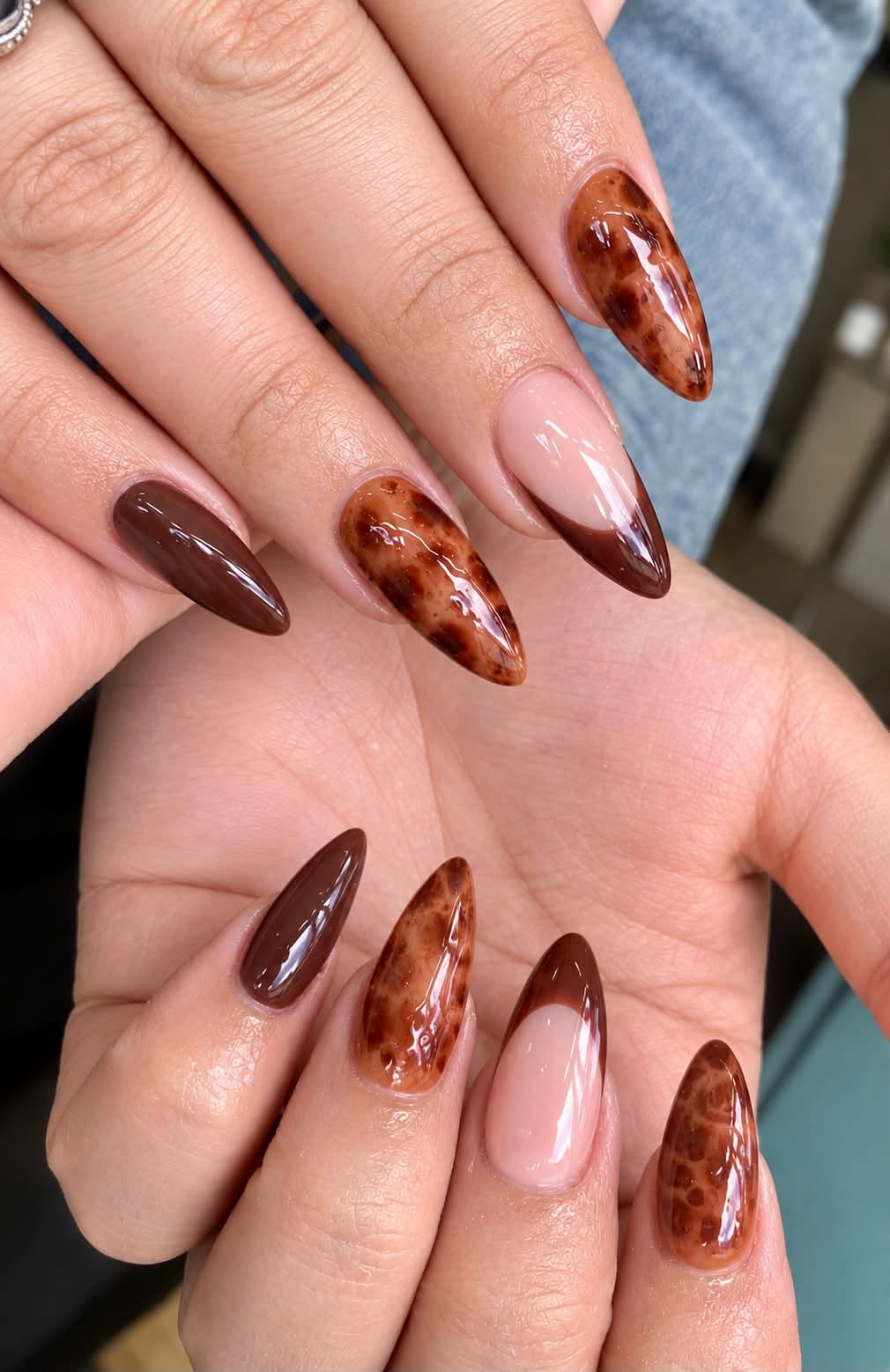 Tortoiseshell nail art